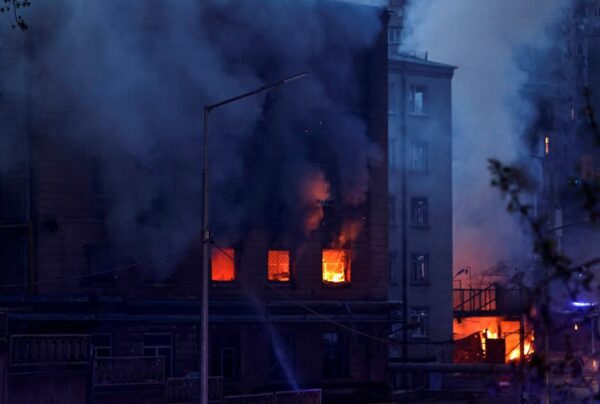 Ukraine warns talks with russia may collapse as battles rage in east