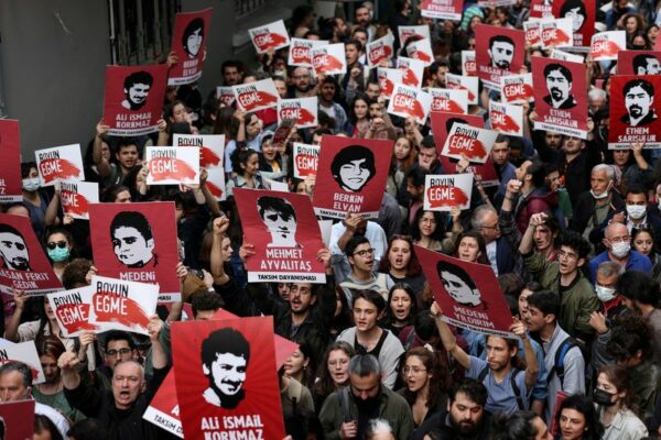 Analysis-war a lost opportunity for turkey's westward outreach
