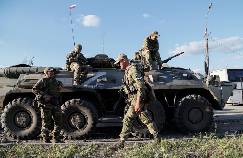 Putin takes Mariupol, but wider Donbas victory slipping from reach