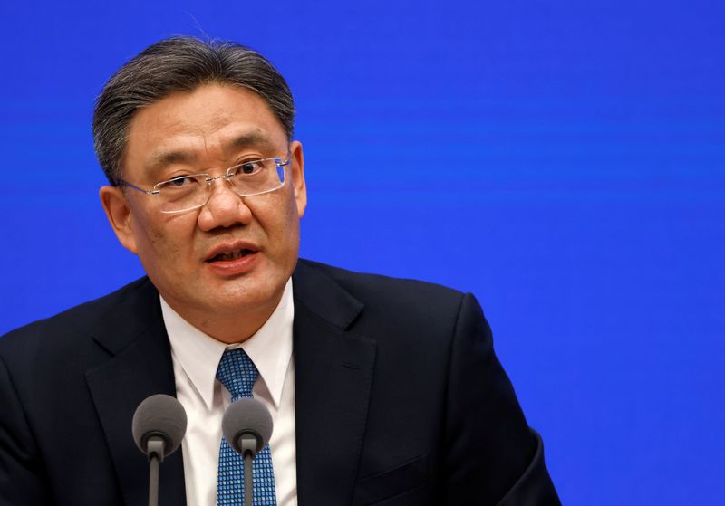 Senior Australian official asks China to remove trade impediments