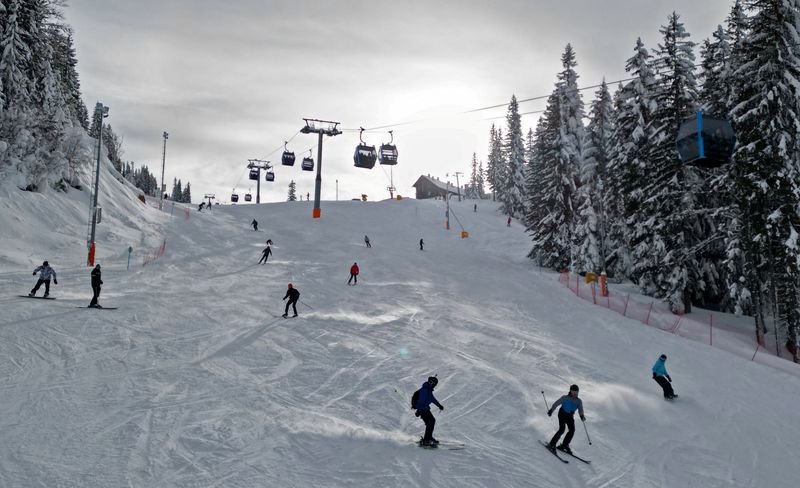 Snow and winter storms cut power, disrupt traffic across the Balkans