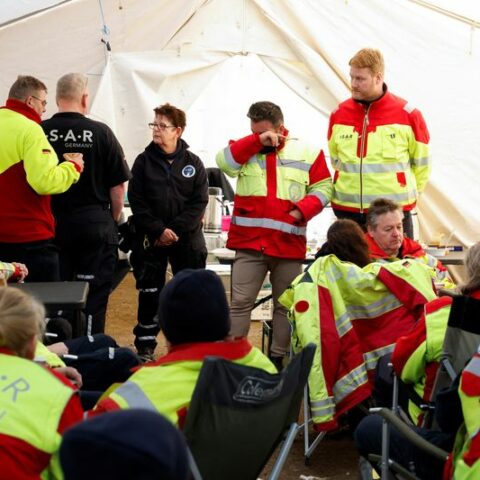Turkish woman dies day after her rescue following 104 hours under quake rubble - photo licensed by shore news network.