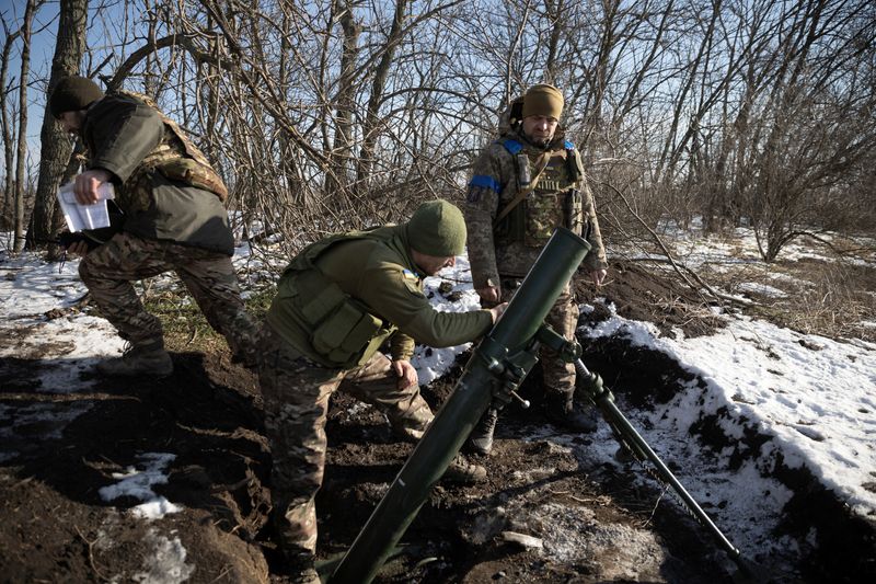 Ukraine holds defence as battles rage in Donetsk region, top commander says