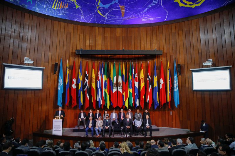 Colombia, ELN rebels resume peace talks in Mexico after ceasefire confusion