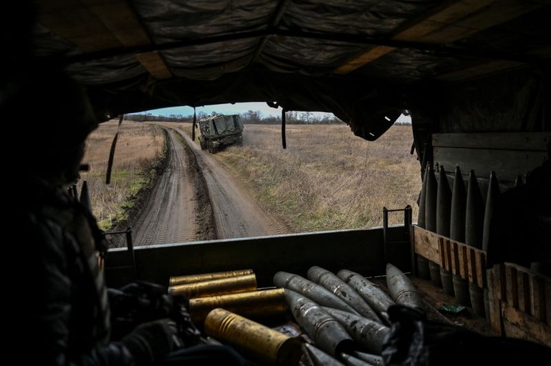 EU presses for joint arms purchases to help Ukraine