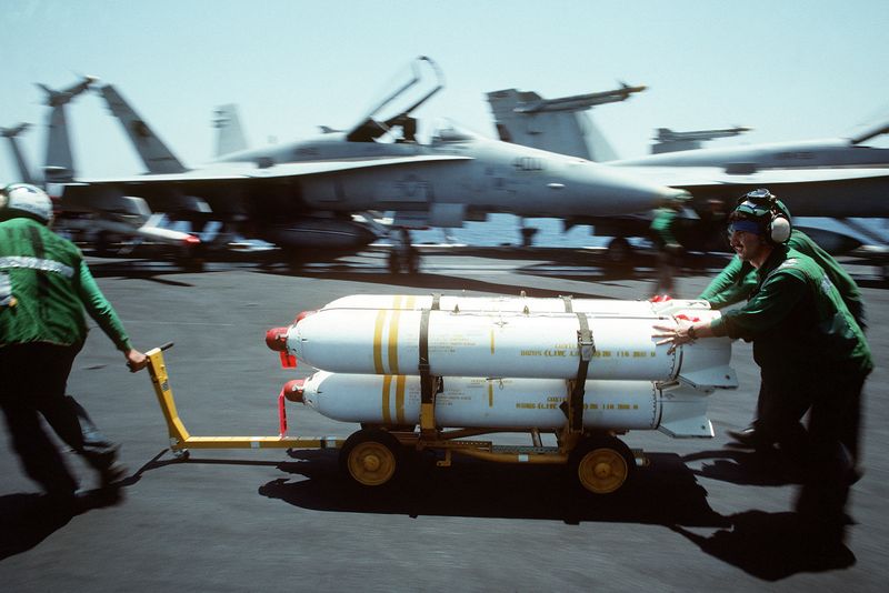 Ukraine seeks US cluster bombs to adapt for drone use - lawmakers