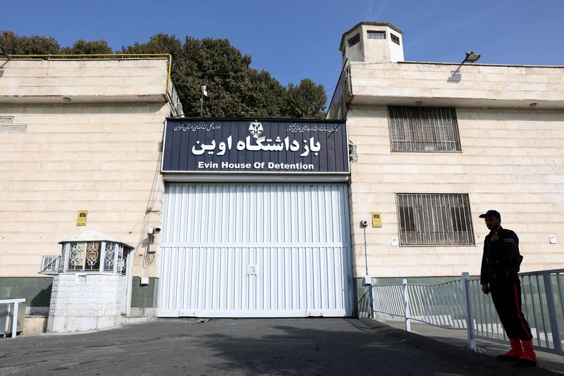 US citizen imprisoned by Iran implores Biden to win his freedom