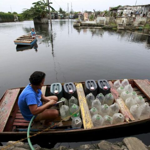 Rising bottled water consumption signals safe drinking water goal is under threat, says u. N. Think tank - photo licensed by shore news network.
