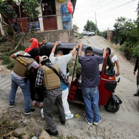 Honduras deploys hundreds of military agents to fight crime - photo licensed by shore news network.