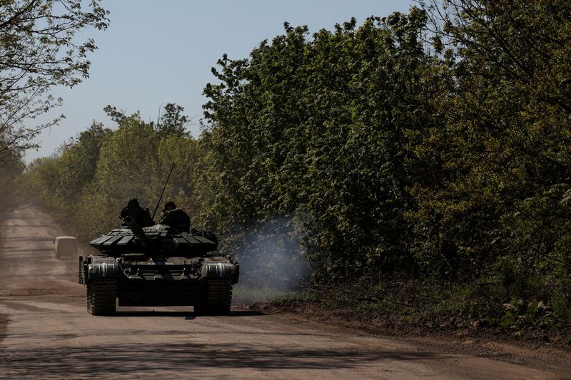 Russia acknowledges retreat north of Bakhmut, Wagner boss calls it a 'rout'