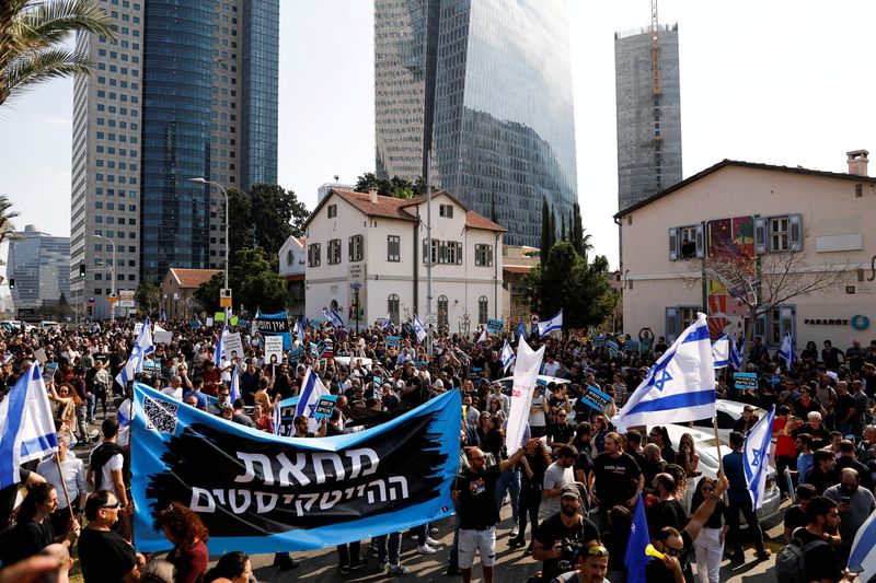Israeli cities strike over tax plan as budget deadline looms