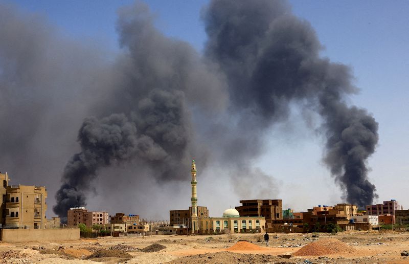 Sudan factions agree to extend ceasefire deal amid clashes