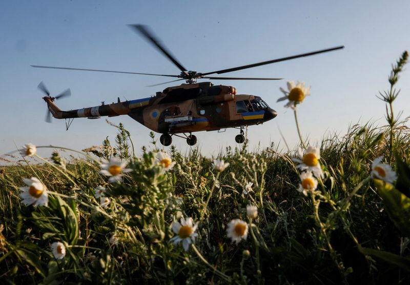 Zelenskiy says Ukraine ready to launch counteroffensive