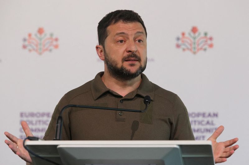 Zelenskiy seeks tougher sanctions on Russian missile components