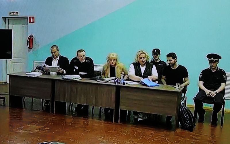 Russia bars media from new "extremism" case against Navalny