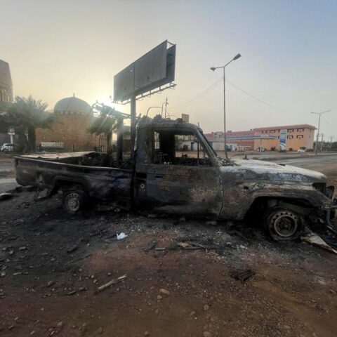 Fighting rages in sudan's capital as army tries to cut off supply routes - photo licensed by shore news network.