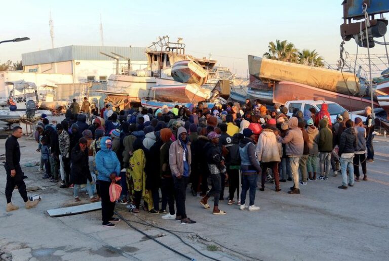 Tunisia removes hundreds of migrants to desert border region -rights group, lawmaker - photo licensed by shore news network.