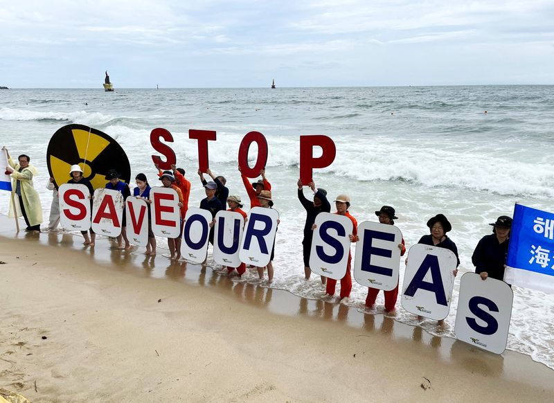 Fukushima wastewater released into the ocean, China bans all Japanese seafood