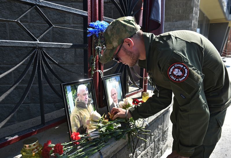 Who was Yevgeny Prigozhin and who were the Wagner men who died with him?