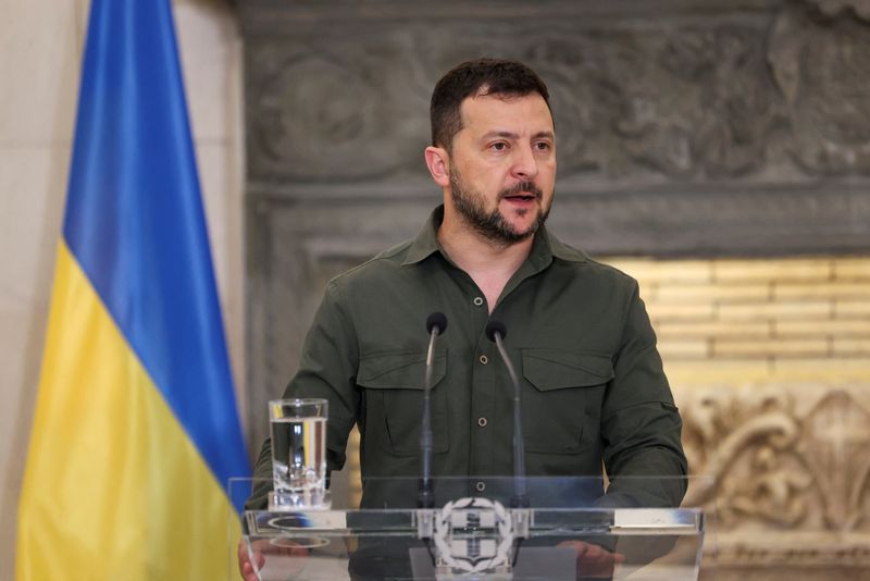 Zelenskiy says he will propose tougher corruption measures this week