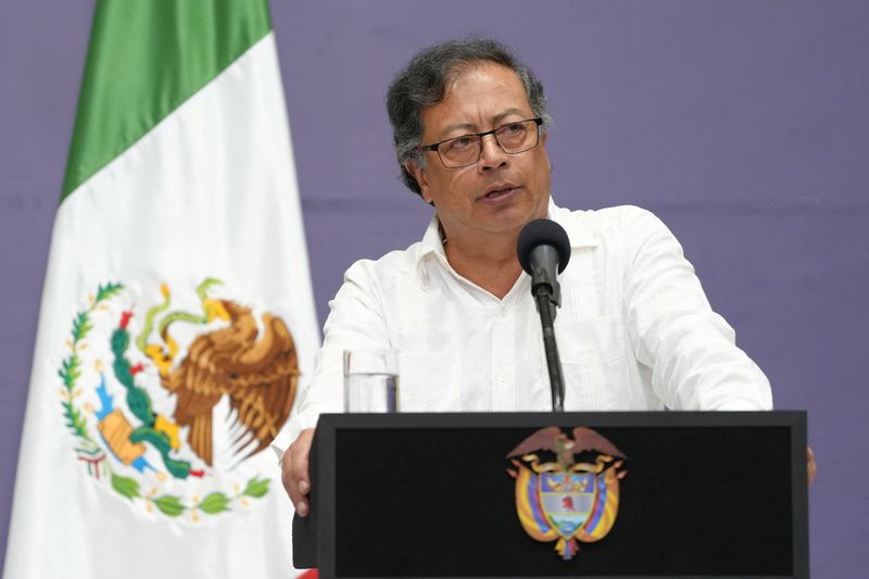 Colombian President proposes Latin American alliance to transform 'war on drugs'