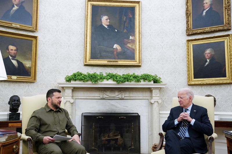 Ukraine to launch joint weapons production with US - Zelenskiy
