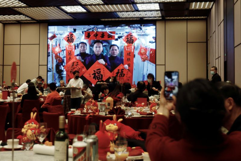 China to double size of space station, touts alternative to NASA-led ISS