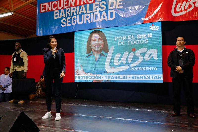 Ecuador candidate Luisa Gonzalez pledges return of mentor Correa's movement