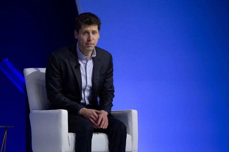 Ousted OpenAI CEO Altman welcome in France, minister says