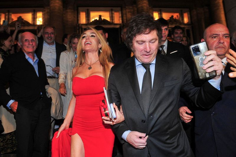 Argentina's Milei gets mixed reception during night at the opera