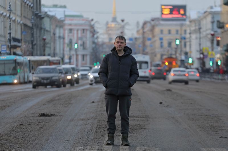 Gay activists in Russia fear arrest as top court weighs "extremist" listing