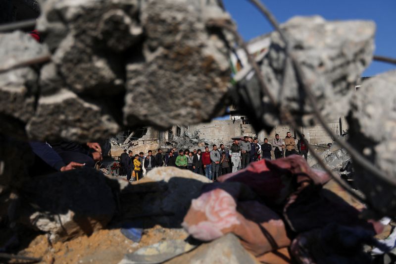 Israel keeps pounding Gaza, Houthis vow more Red Sea attacks
