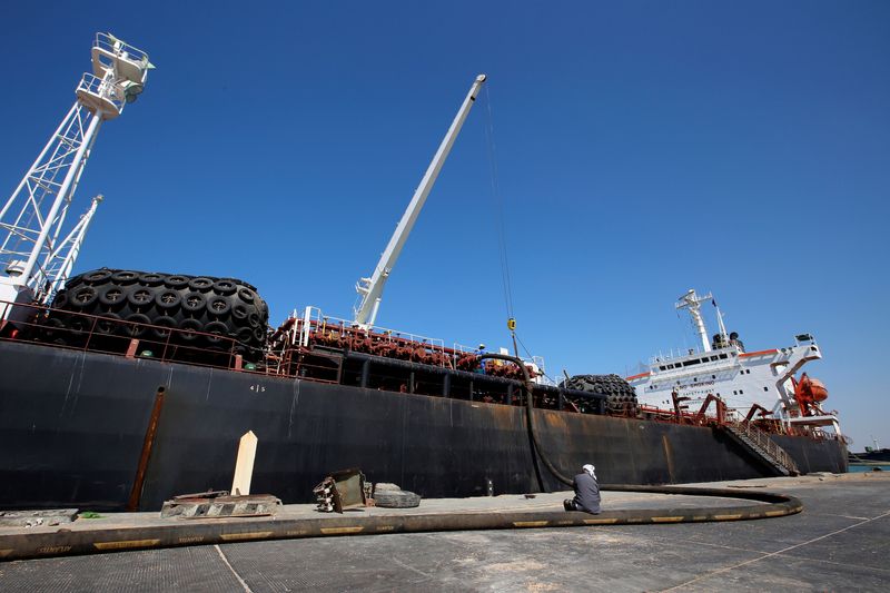 Explainer-How could Red Sea attacks affect oil and gas shipping?