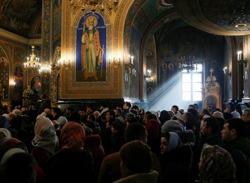 In Moldova, the Christmas spirit is conflict and rivalry for parishioners