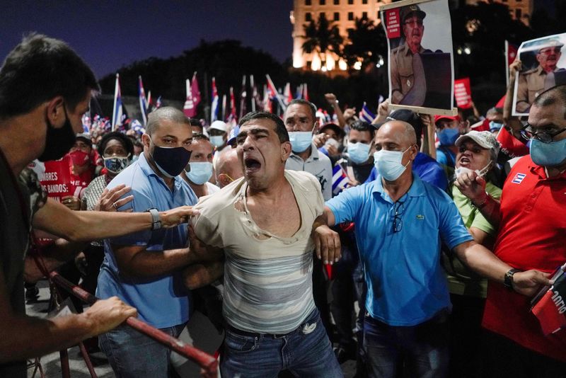 Families of jailed Cuban protesters file petition for their freedom