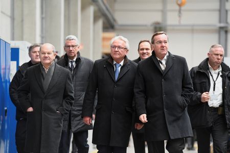 Germany's Scholz pledges to meet 2% NATO spending target