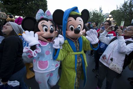 Disneyland character performers announce plans to unionize
