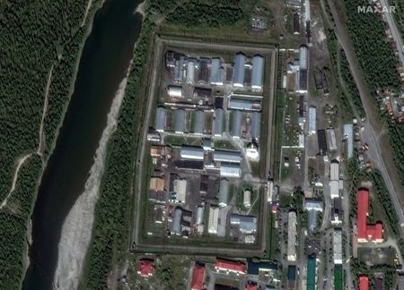 tagreuters.com2024binary_LYNXNPEK1G04W-VIEWIMAGE