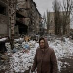 After retreat, ukraine digs in to repel new russian attacks in east - photo licensed by shore news network.