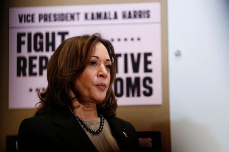 U.S. VP Harris to discuss migration with Guatemala's Arévalo at White House