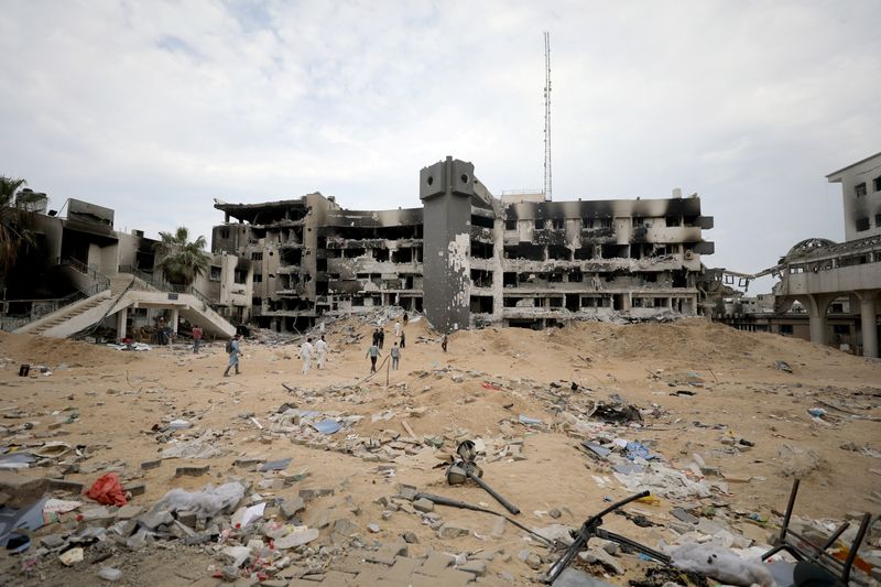 Hamas says Israeli proposal fails to meet Palestinian demands, but is under review