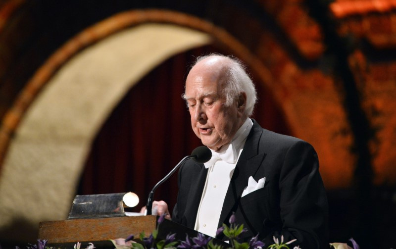 UK Nobel Prize-winning physicist Peter Higgs dies aged 94
