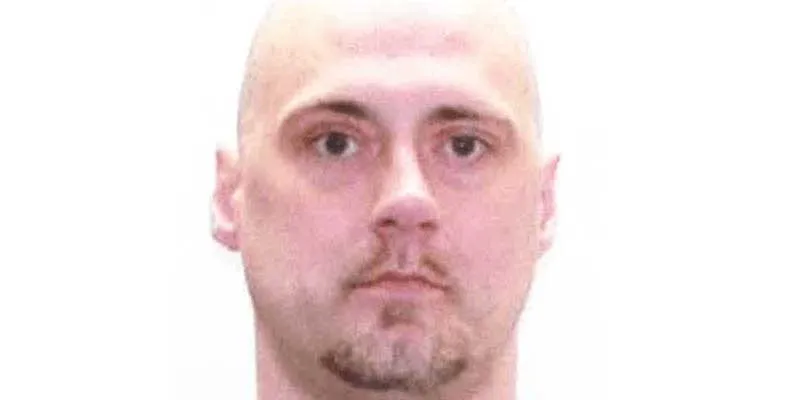 Escaped inmate caught in Oregon, Wisconsin Escaped inmate caught in Oregon, Wisconsin
