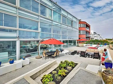 Mid-Century Modern Beachfront Cube Selling for $10 million in Sea Girt Mid-Century Modern Beachfront Cube Selling for $10 million in Sea Girt