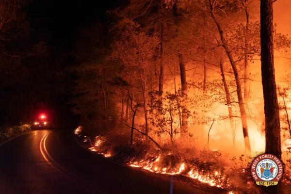 Second Pine Barrens fire erupts as first one wraps up Second Pine Barrens fire erupts as first one wraps up
