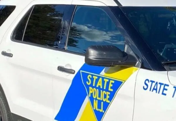 Bomb squad responds to bomb threat at New Jersey middle school Bomb squad responds to bomb threat at New Jersey middle school