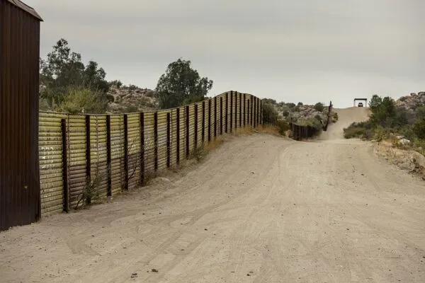 Three undocumented rescued near Ocotillo after crossing border Three undocumented rescued near Ocotillo after crossing border