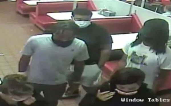 Waitress abducted at New Jersey restaurant after being stiffed by diners Waitress abducted at New Jersey restaurant after being stiffed by diners