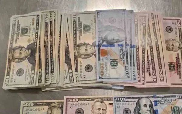 $9,000 in counterfeit bills found in trash can in Town Center $9,000 in counterfeit bills found in trash can in Town Center