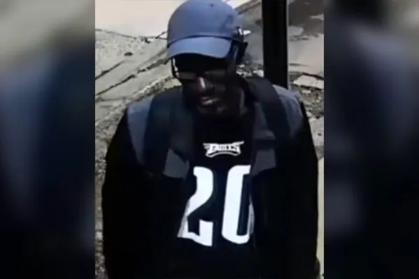 Do you know him? Police seeking to ID Fairmount burglars Do you know him? Police seeking to ID Fairmount burglars